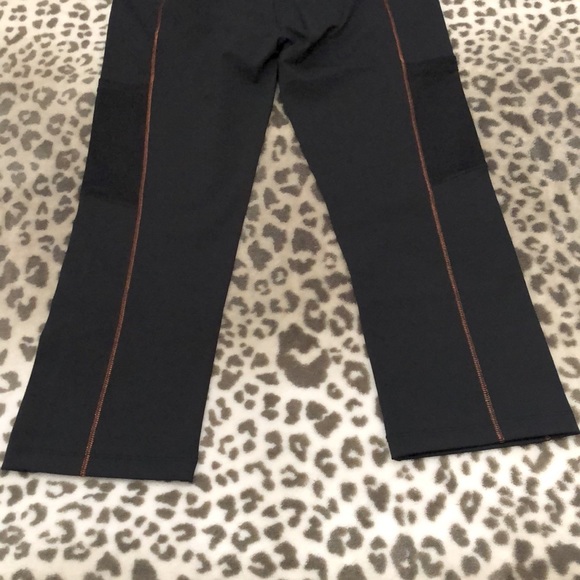 All Day Alba Emma Cropped Legging Resort Apparel in Midnight Black Size Small - Picture 9 of 17